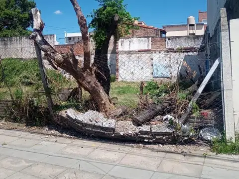 Terreno en Venta en El Palomar, USD 750.000