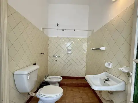 Depto Tipo Casa 2 ambientes con 1 baño