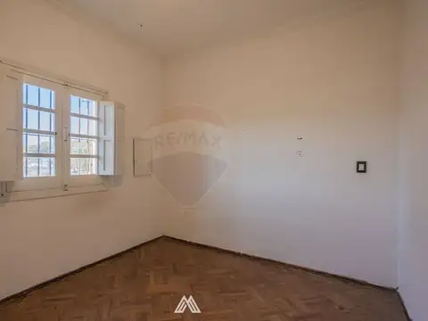 Venta Casa 4 Dormitorios y Garaje en Prado