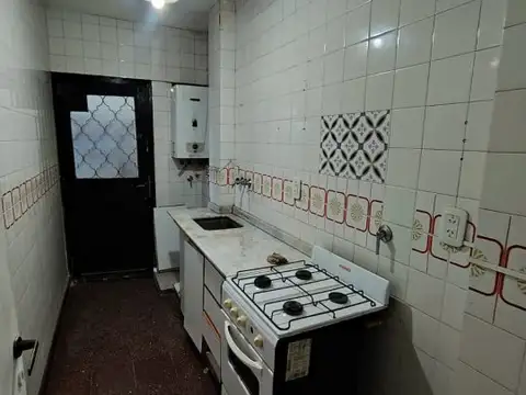 Departamento 2 ambientes con patio