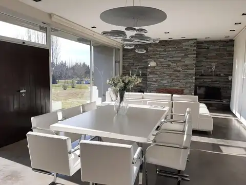 Casa en Venta en Countries y Barrios Cerrados en Cañuelas, USD 350.000