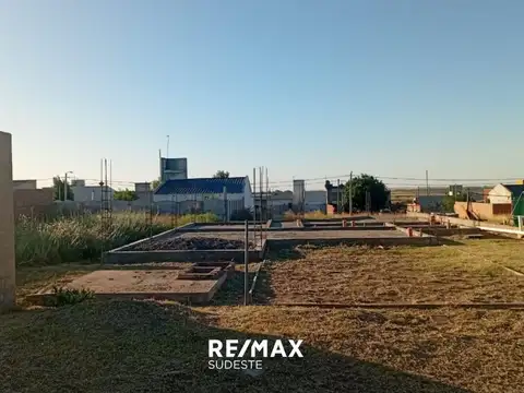 VENTA.OPORTUNIDAD.TERRENO+CONSTRUCCION PUNTA ALTA