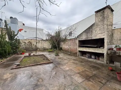 Venta! Casa de 3 amb a remodelar! Oportunidad! Bragado