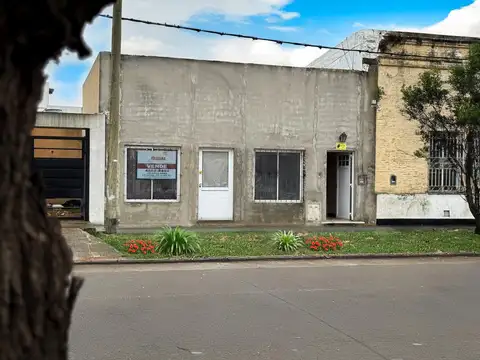 Venta! Casa de 3 amb a remodelar! Oportunidad! Bragado