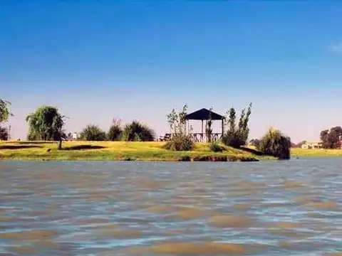 Terreno en venta - 2.640mts2 - Club de Campo El Mirador, Coronel Brandsen