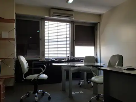 Oficina en Venta en Monserrat, USD 49.000