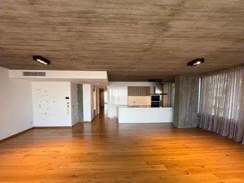 VENTA DEPARTAMENTO EXCELENTE VISTA AL RIO 4 DORMITORIOS