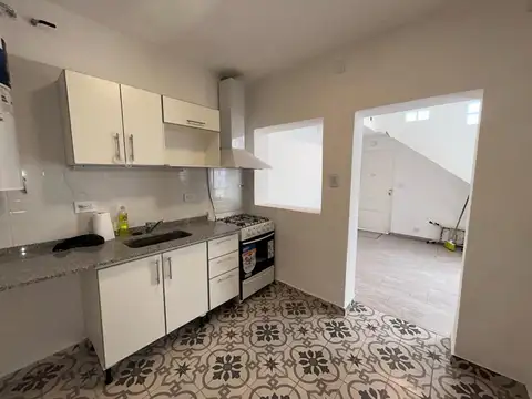 Depto Tipo Casa en Alquiler en Villa Urquiza, $ 1.400.000