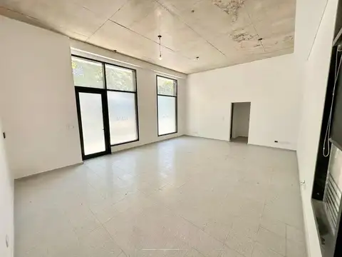 LOCAL COMERCIAL EN PICHINCHA