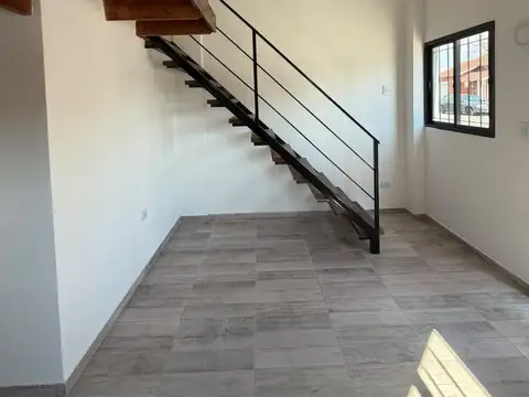 Depto Tipo Casa en Venta de Monoambiente