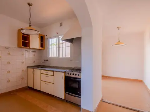 Depto Tipo Casa en Venta de 3 ambientes