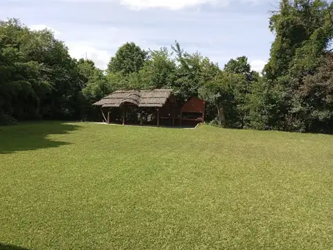 Casa Quinta en Capilla del Señor con Estupendo Terreno