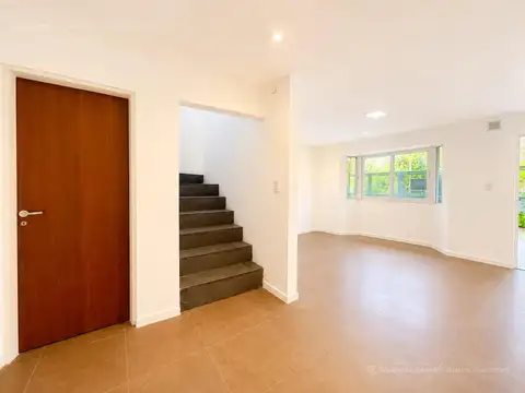 Depto Tipo Casa en Venta en Presidente Derqui, USD 109.000