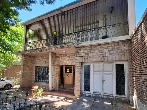 OPENHOUSE INMOBILIARIA Vende Fabulosa Casa para inversión en la cuarta sección