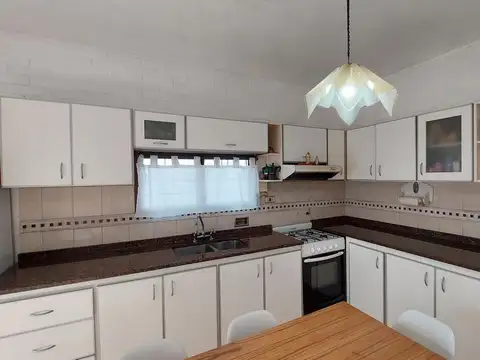 Depto Tipo Casa en Venta de 3 ambientes