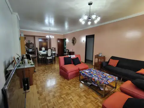 Departamento en Venta de 4 ambientes