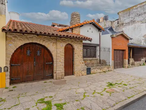Casa 2 amb con dependencia