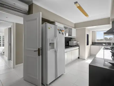 Departamento en Venta con 2 cocheras