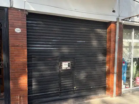 Local en Alquiler en Parque Avellaneda, $ 600.000