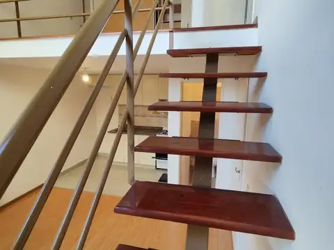 Depto Tipo Casa en Alquiler al Noreste