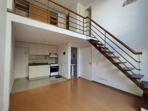 PH en Loft 2 ambientes  con patio