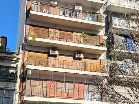 Departamento 3 ambientes en venta en Av. Suarez al 1500 Barracas CABA