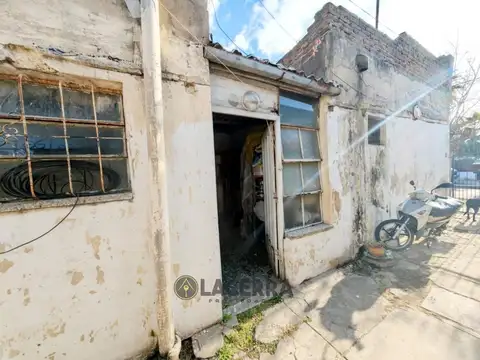 Depto Tipo Casa en Venta 60 años