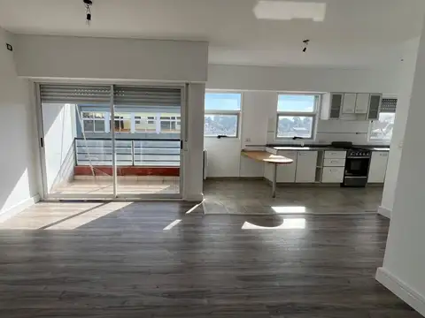 Departamento 3 ambientes con 3 baños