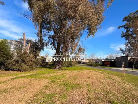 Venta de Lote en Santa Elena, Pilar