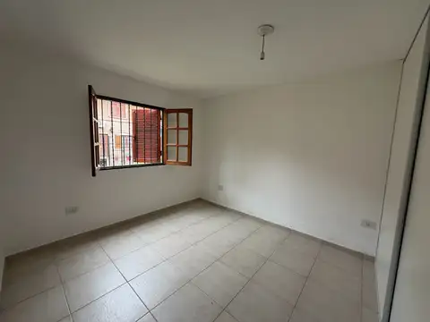 Casa en Alquiler en Córdoba, $ 950.000