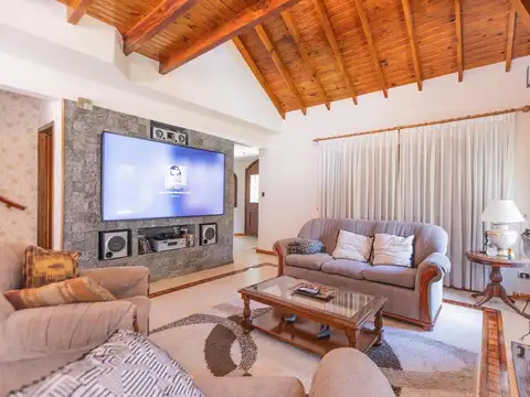 CASA VENTA 5 AMB EL PARAISO LOTE 2800 PISCINA/PARQ