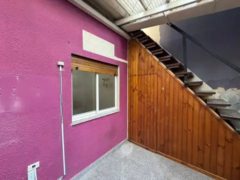 Depto Tipo Casa en Venta en Caballito, USD 96.000