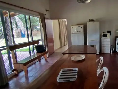 Alquiler de Esplendida Casa Amueblada en Garita 18 de Funes