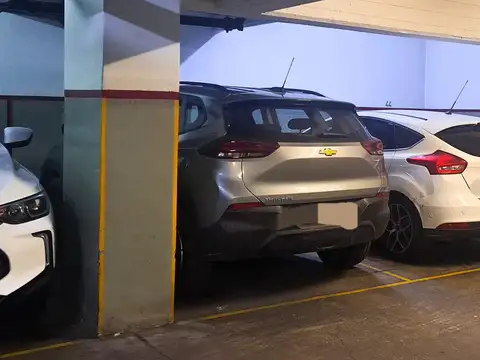 Cochera en venta en Belgrano