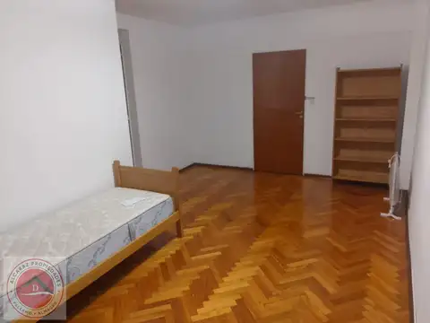 Departamento en Alquiler 40 años