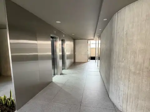 Departamento en Alquiler en República De La Sexta, $ 650.000