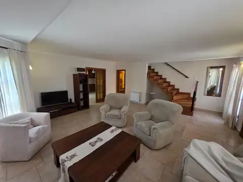 Casa en Venta en Parque Luro, USD 220.000