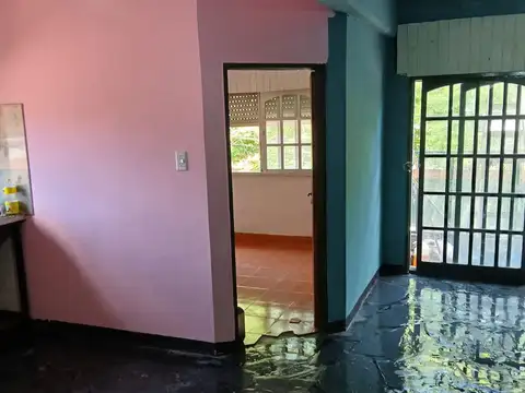 DEPARTAMENTO EN PRIMER PISO