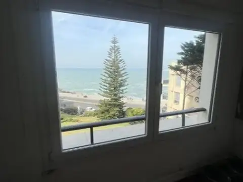 Departamento 4 ambientes con 3 baños