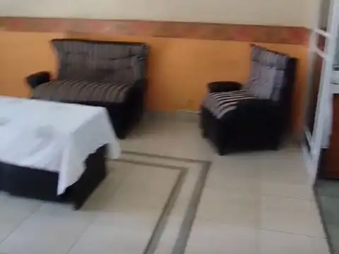 Depto Tipo Casa en Venta de 3 ambientes