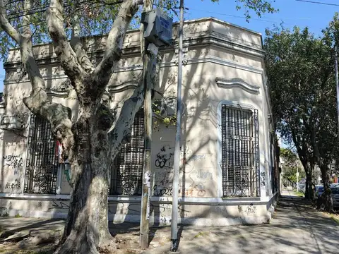 Terreno en Venta en Barrio Parque San Martín, USD 230.000