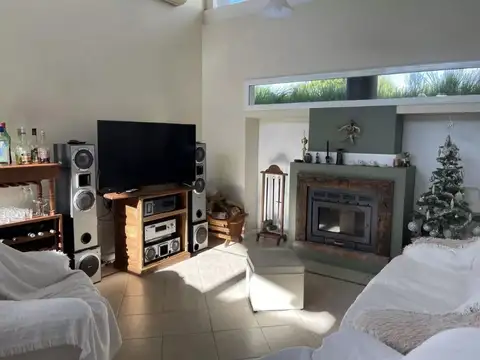 Casa en Venta en Chascomus, USD 195.000