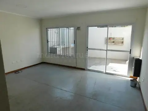 Casa en Venta en Chascomus, USD 63.000