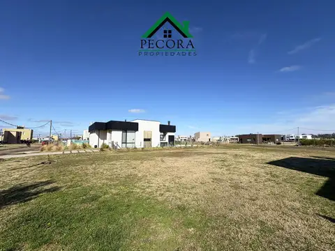 Terreno en Venta 30  mts Fondo