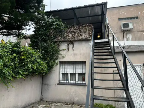 Departamento 2 Ambientes en Alquiler en Munro | Cochera   Galería de 20 m²