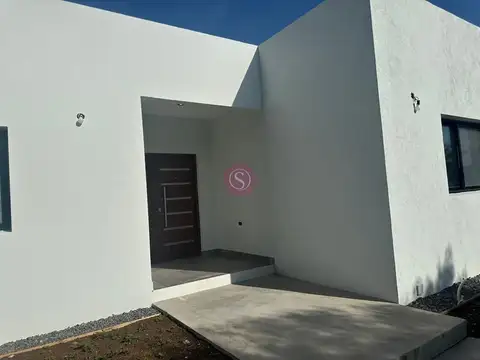 San Ramon, Pilar del Este 100