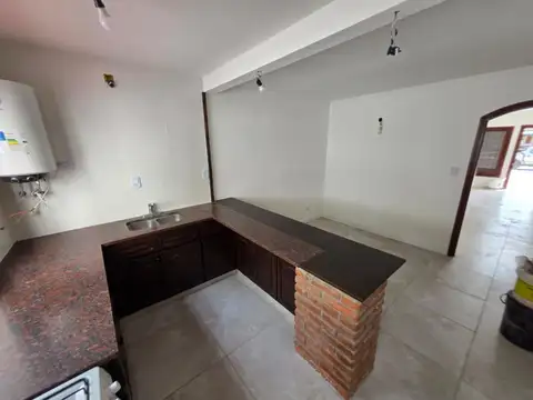 Depto Tipo Casa en Venta en Pinos De Anchorena, USD 72.000