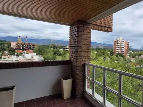 Departamento en Alquiler en Mendoza, $ 2.200.000