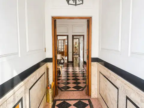 Av Segurola 3600