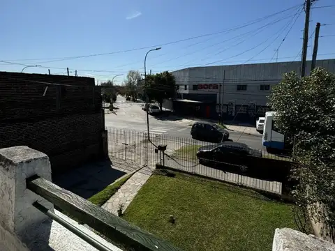 Casa en Venta en Remedios De Escalada, USD 140.000